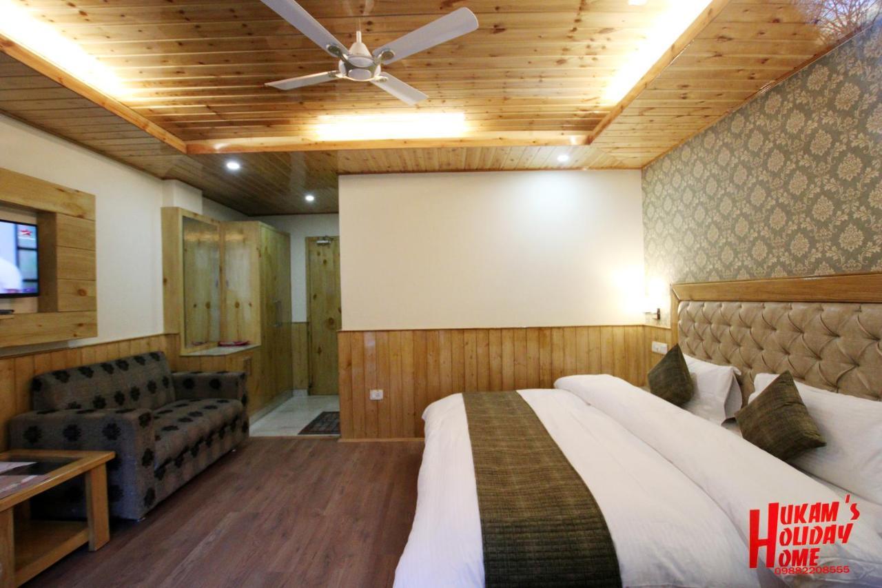 Hotel Hukam'S Holiday Home Kasol Esterno foto